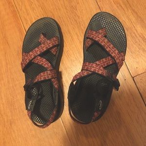 Womens Size 8 Chacos